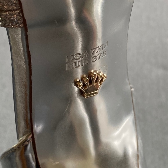 NINA Strappy Heel • Size 7 1/2 • Silver • Worn Once - Picture 4 of 8